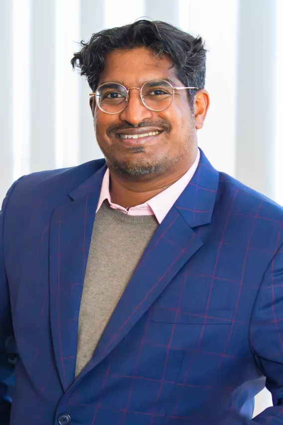 boyd-devan_subadevan_8652.jpg
