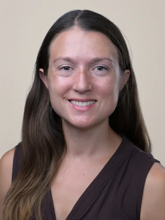 Carolina Binder Headshot