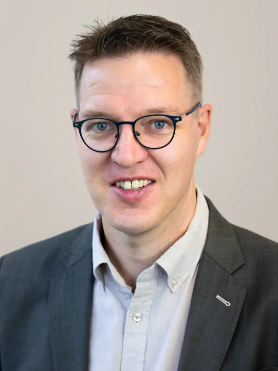 Erwin Dekker Headshot