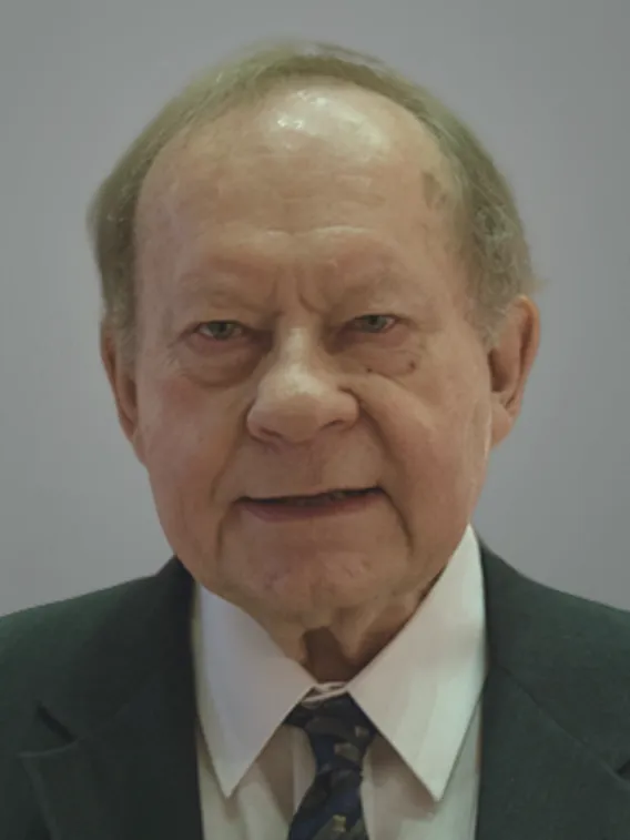 Richard Wagner Headshot