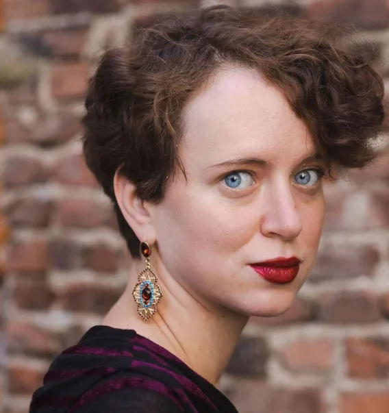 Tara Isabella Burton Headshot