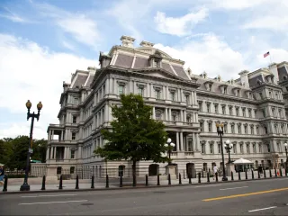 eisenhower_executive_office_building-7-min.jpg