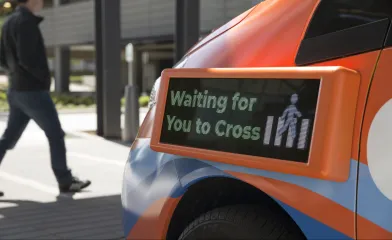 hri_screen_waiting_for_you_to_cross-min.jpg