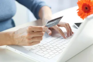 onlineshopper500.jpg