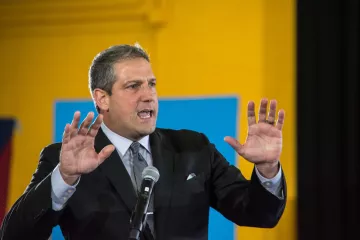 rep_tim_ryan_02_-_akron_ohio_-_2016-10-03_29806146950_0-min.jpg