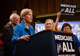 warren_medicare_for_all_36492682584-min.jpg