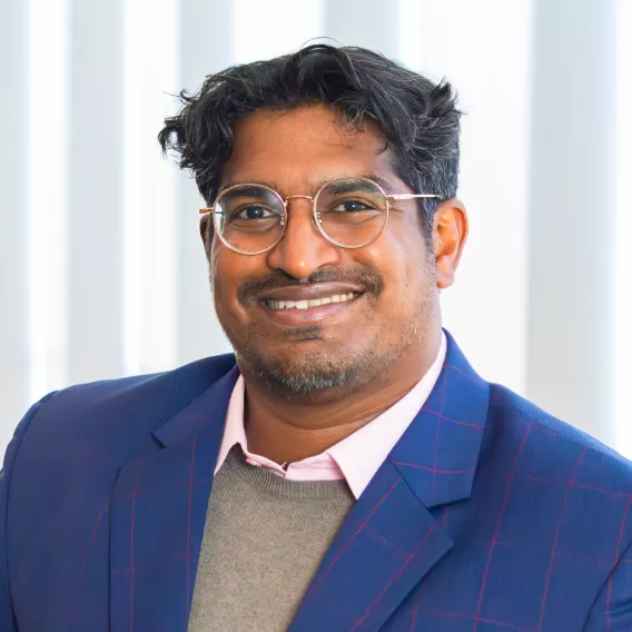 boyd-devan_subadevan_8652.jpg