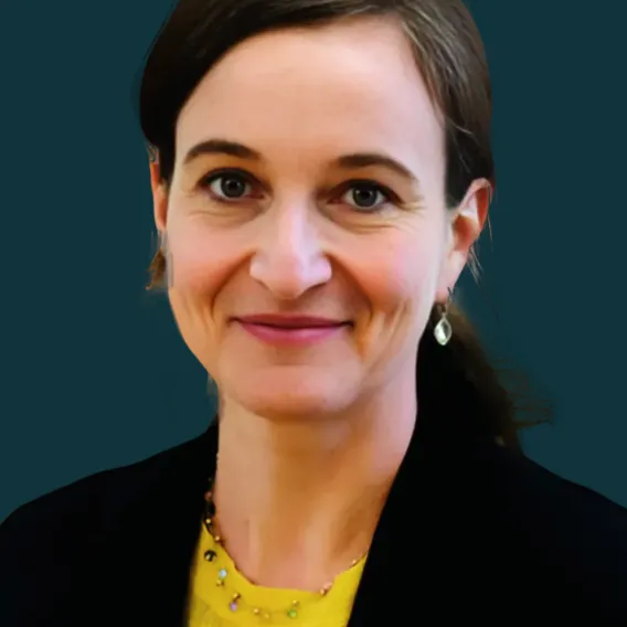 Catherine Herfeld Headshot